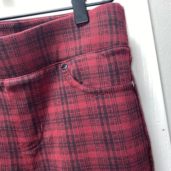 Liverpool Jeans Co Pull On Red Black Plaid Skinny Pants Trouser Womens Size 6/28 - Picture 3 of 9